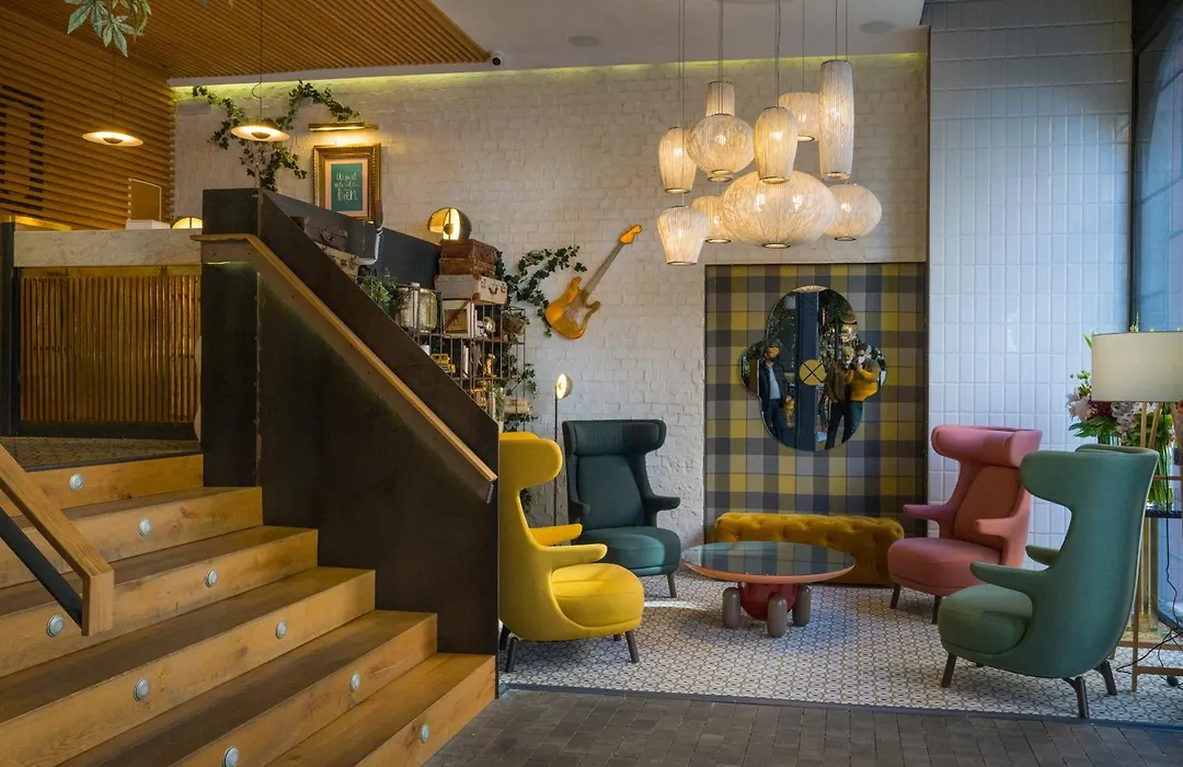 Hotel Mirador De Chamartin-1